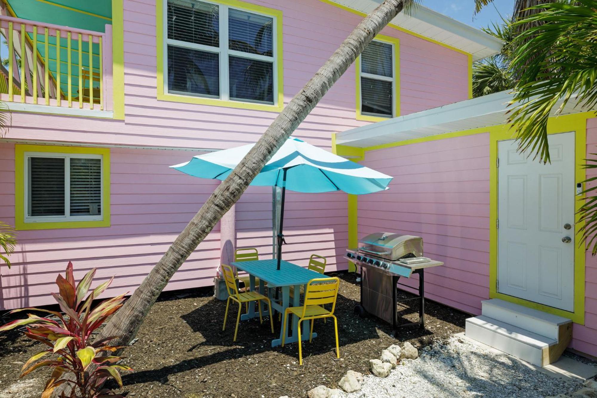 The Egret Residence At The Sandpiper Inn Sanibel Exterior photo